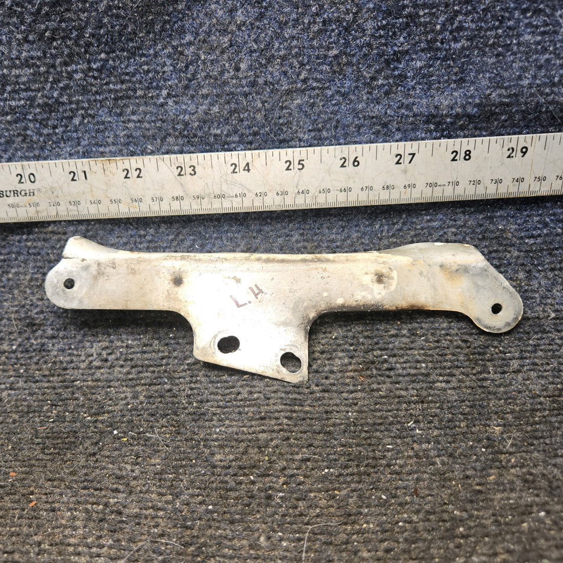 Used aircraft parts for sale, 0541218-1 cessna 172N Wheel Fairing Bracket Stiffener – LH