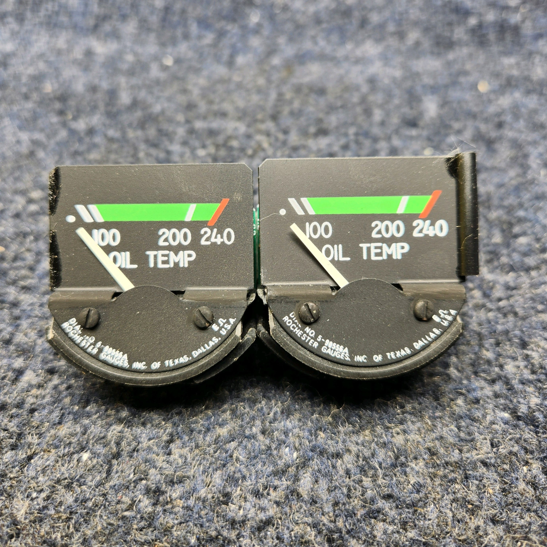 Used aircraft parts for sale, 5-90556 PIPER PA28RT-201 ROCHESTER OIL TEMPERATURE GAUGE 12 VOLTS. PRICE PER EACH