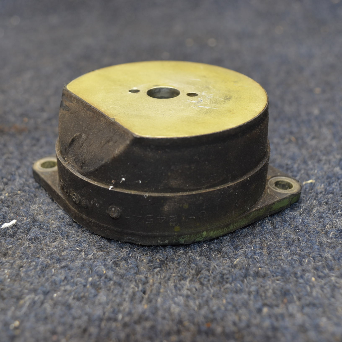 Used aircraft parts for sale, J-124540-1 Lord  [part_model] Cessna 210 LORD ENGINE SHOCK MOUNT PRICE PER EACH