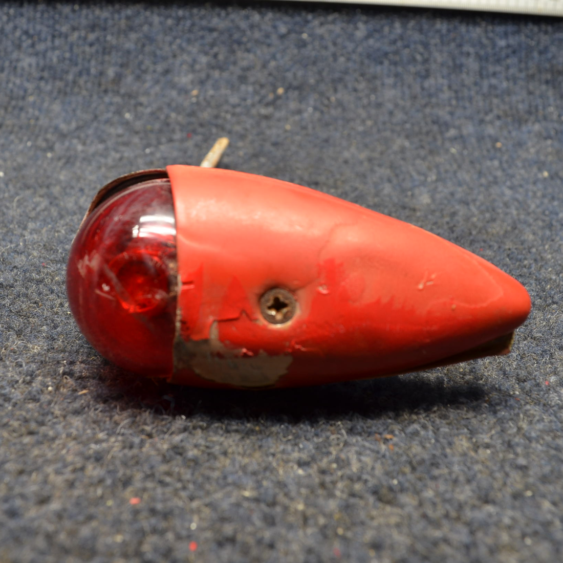 Used aircraft parts for sale, C622001-0201 Cessna C175 CESSNA WING POSITION LIGHT ASSY W/ RED LENS
