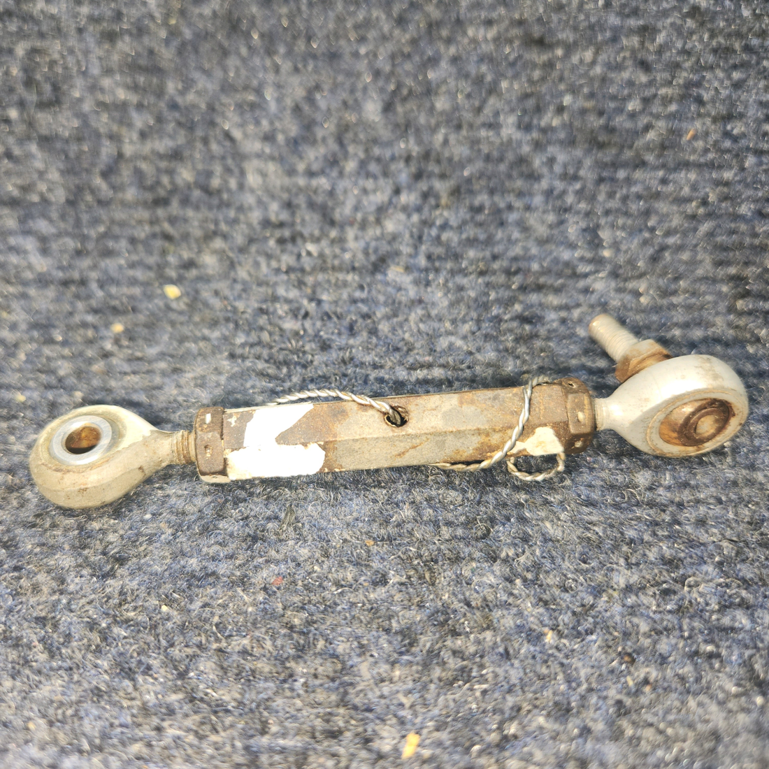Used aircraft parts for sale, 2413102-1 Cessna 172RG Nose gear Door Rod Assy - Price is for Each