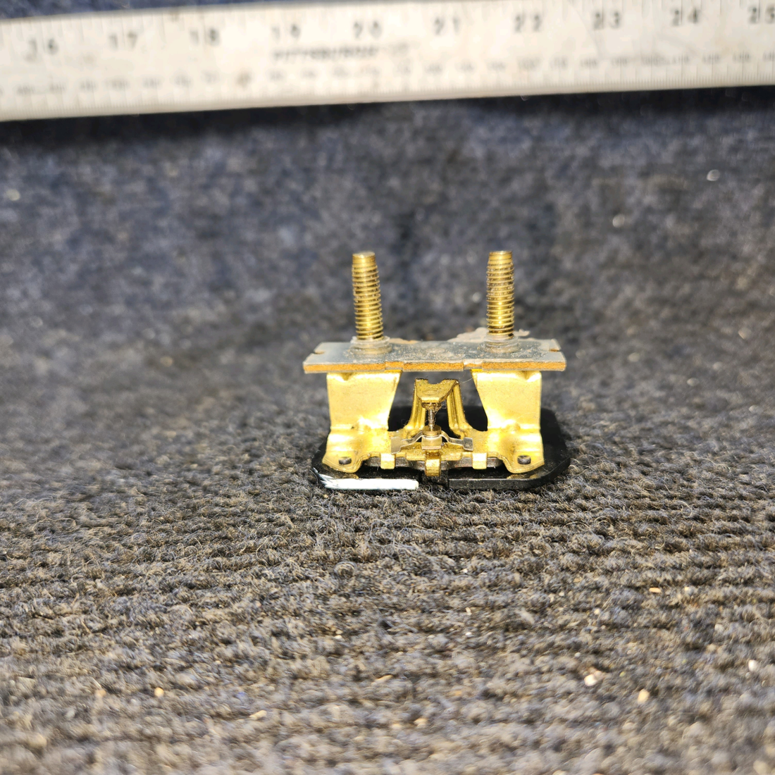 Used aircraft parts for sale, 1502682 Piper PA-28 Amperes Gauge Indicator (12v)