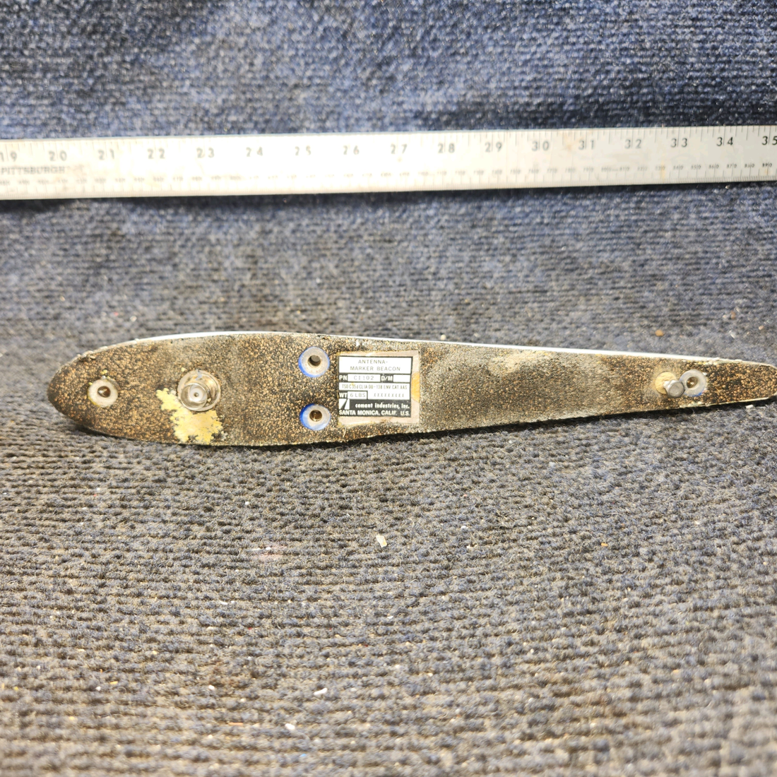 Used aircraft parts for sale, CI-102 Comant Cessna 172F Marker Beacon Antenna
