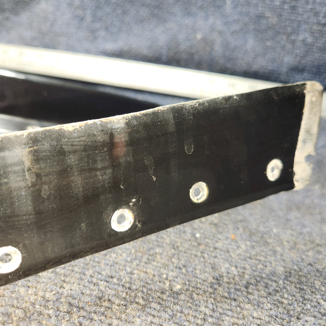 Used aircraft parts for sale, 0513230-4, 0513230-3 Cessna 172E Retainer-Outside Windshield RH and LH