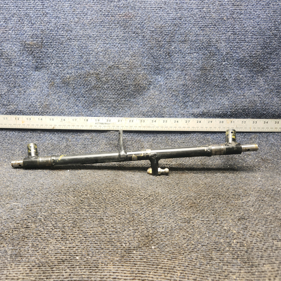 Used aircraft parts for sale, 0411306-14 cessna 172N Weld Assembly