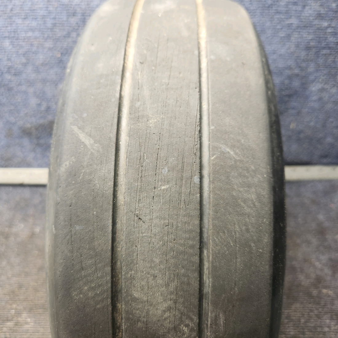 Used aircraft parts for sale, 606C66-8 Goodyear Beechcraft 35-33 Flight Custom III Tire