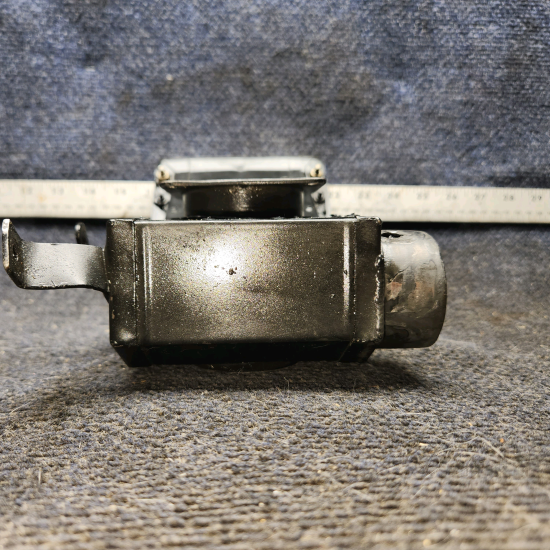 Used aircraft parts for sale, 653758 cessna 150G Carburetor Air Box