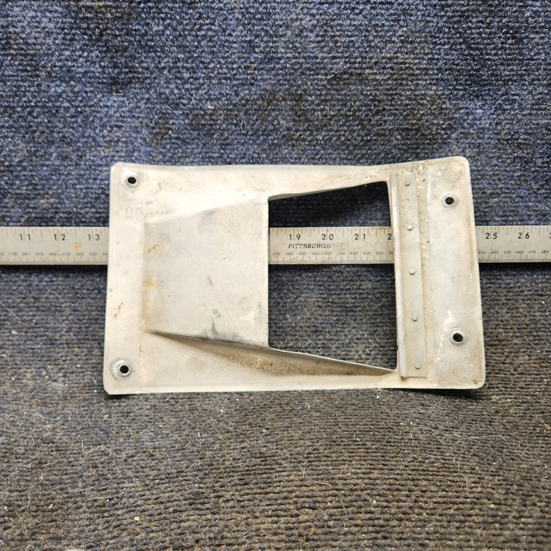 Used aircraft parts for sale, 0552163-1 cessna 172N Air Scoop Assembly