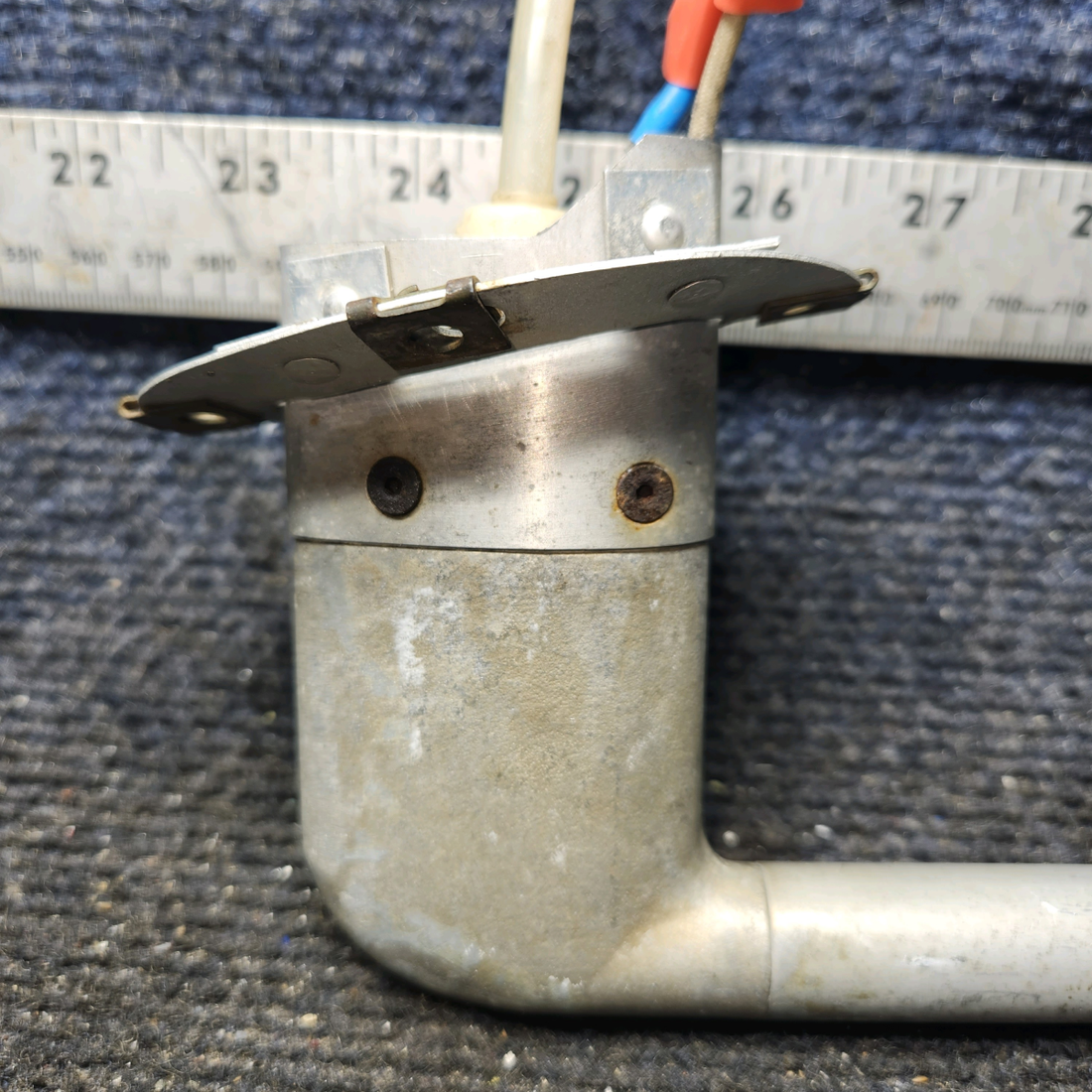 Used aircraft parts for sale, 0721105-15 cessna 150G Heated Pitot Tube Assembly