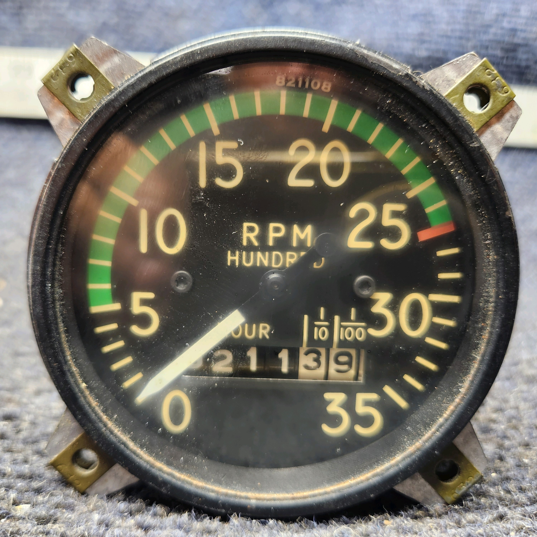 Used aircraft parts for sale, 821108 Piper PA28-161 Recording Tachometer Indicator