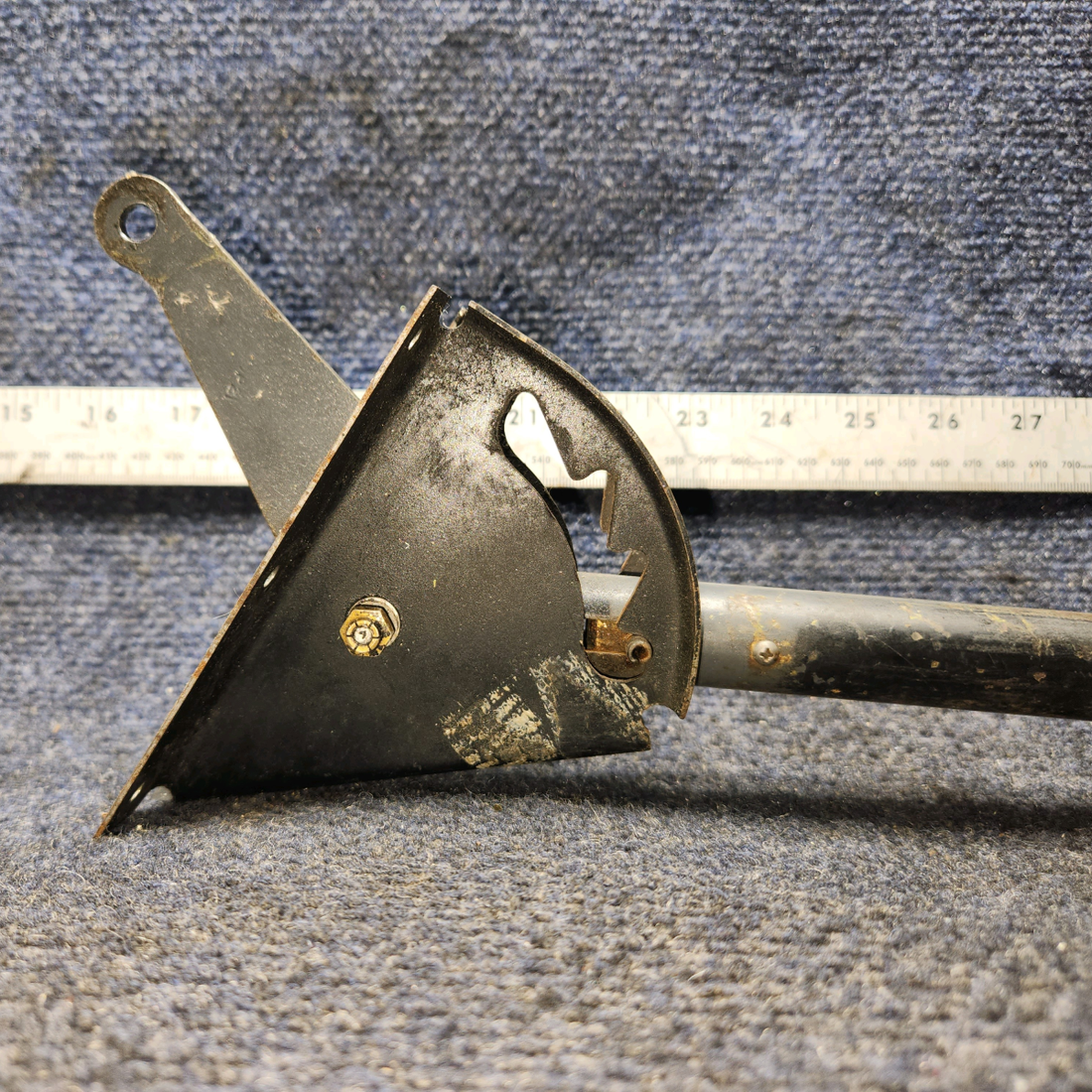 Used aircraft parts for sale, 62706-000 PIPER PA28-140 Flap Control Level Assy