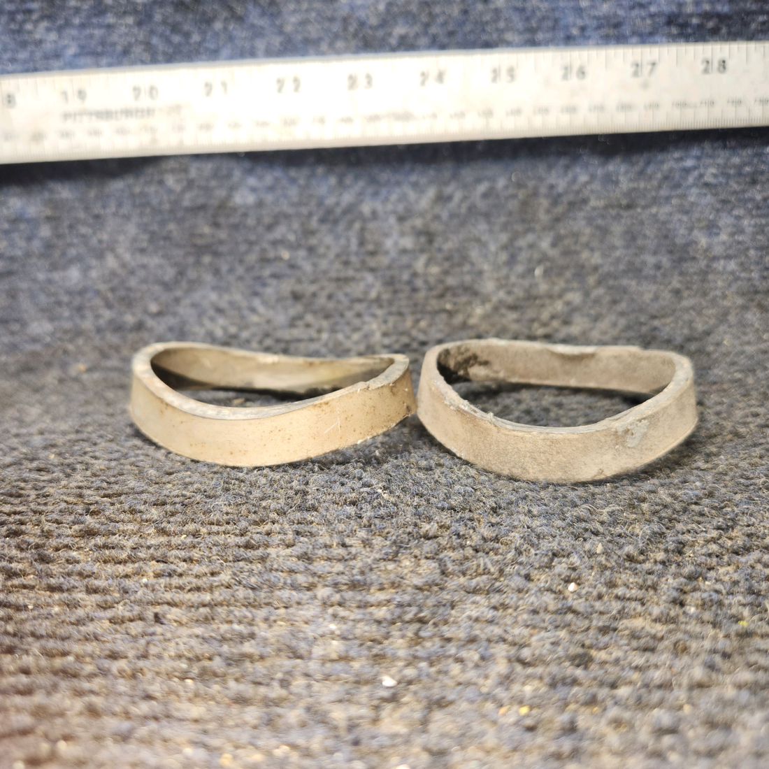 Used aircraft parts for sale, 0550176-22 Cessna 172E Exhaust Shroud Seal Set