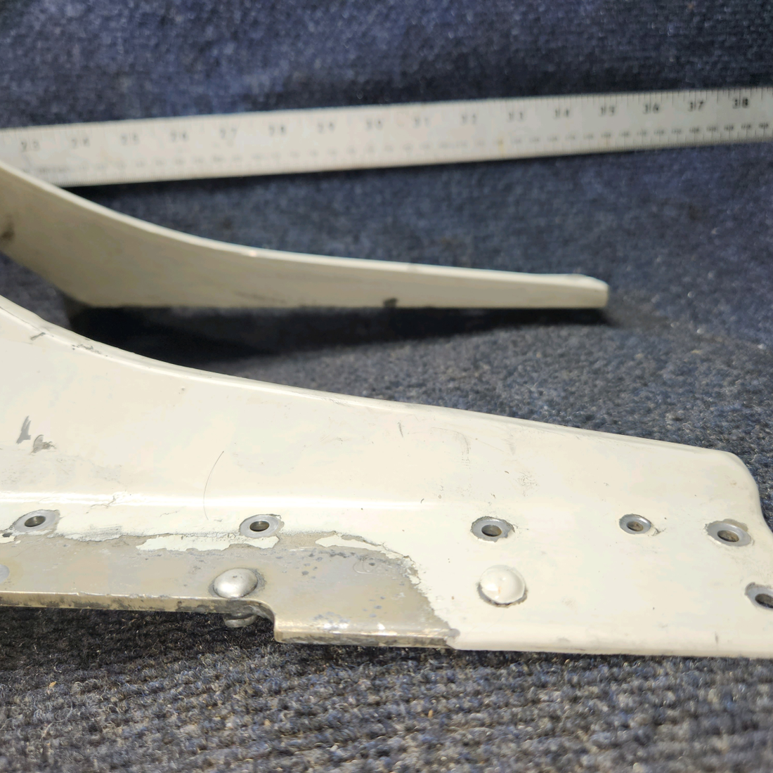 Used aircraft parts for sale, 0543016-1 Cessna 172 Nose Gear Lower Fitting