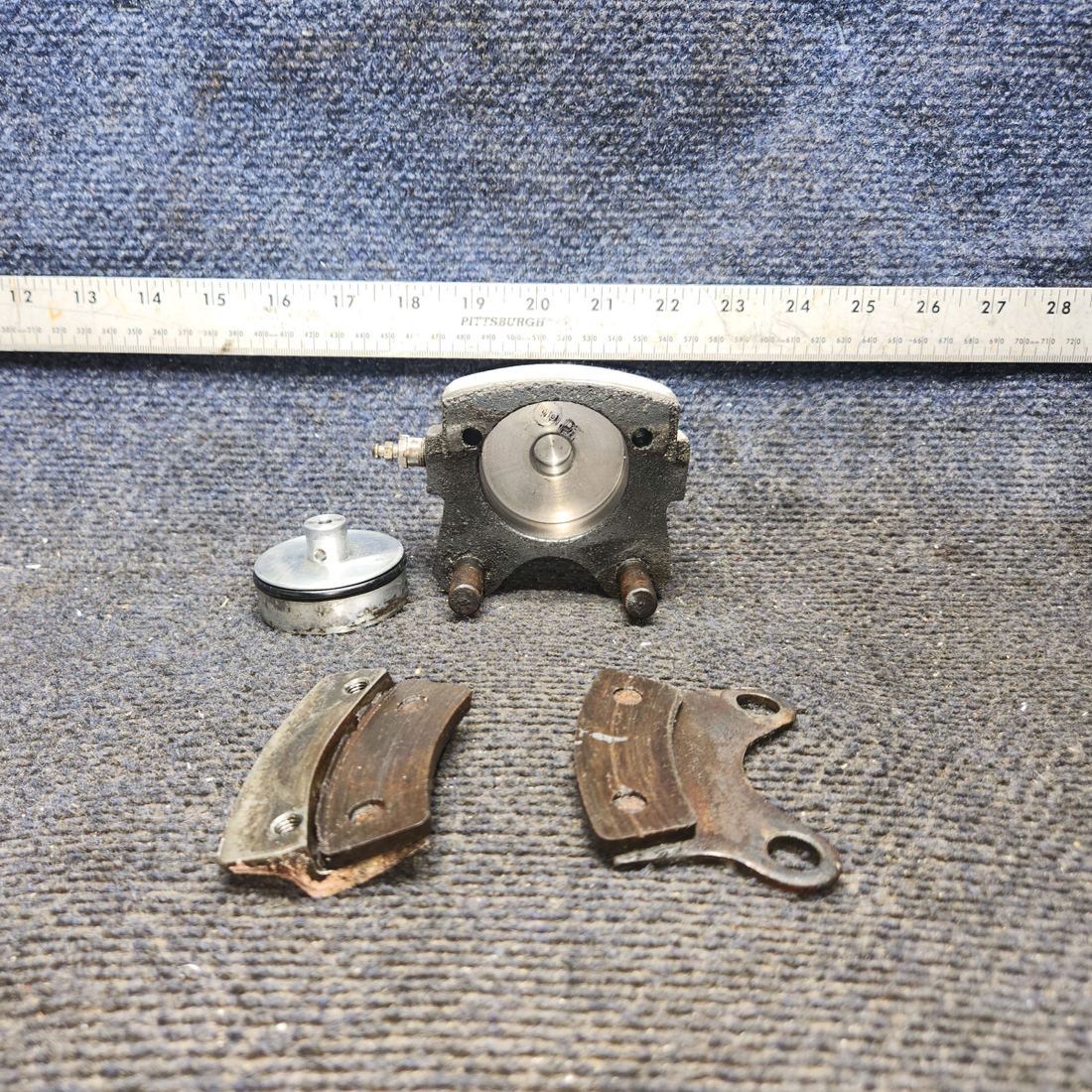 Used aircraft parts for sale, C163030-0103 Cleveland cessna 150G Brake Caliper Assembly