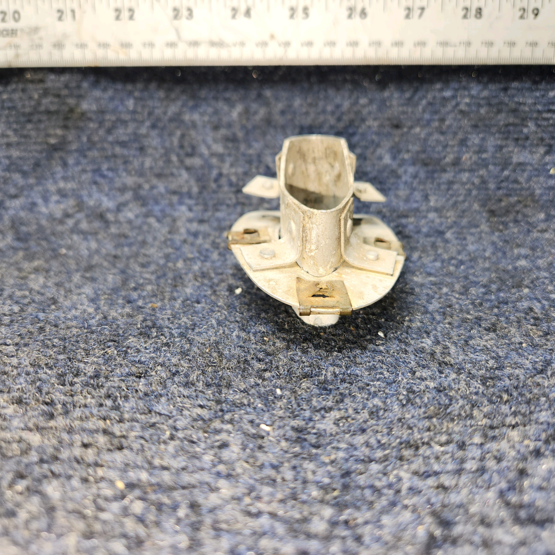 Used aircraft parts for sale, 0721105-8 Cessna 172RG Pitot Tube Connector