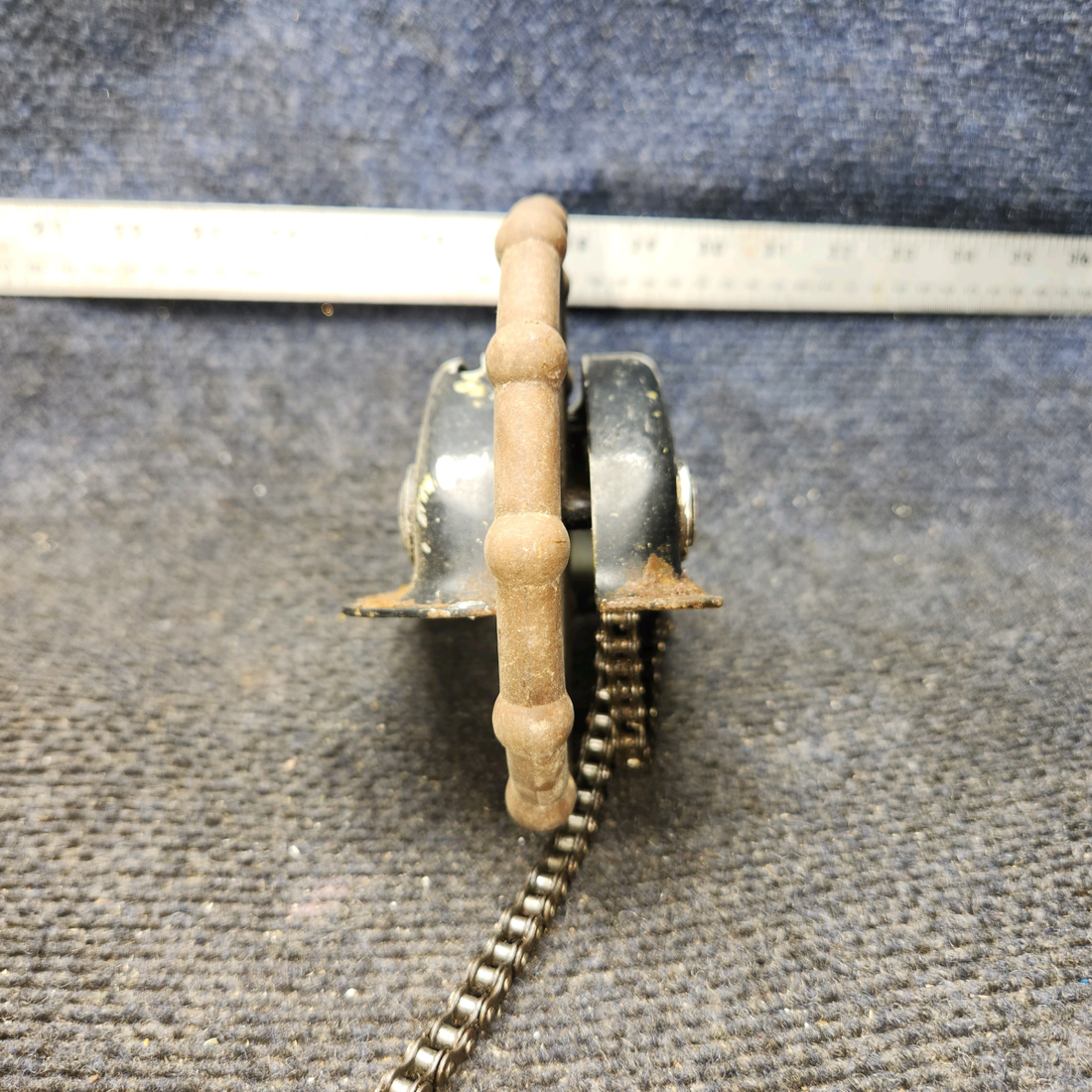 Used aircraft parts for sale, 0510127 Cessna C175 Elevator Tab Control Wheel W/Cover and Indicator