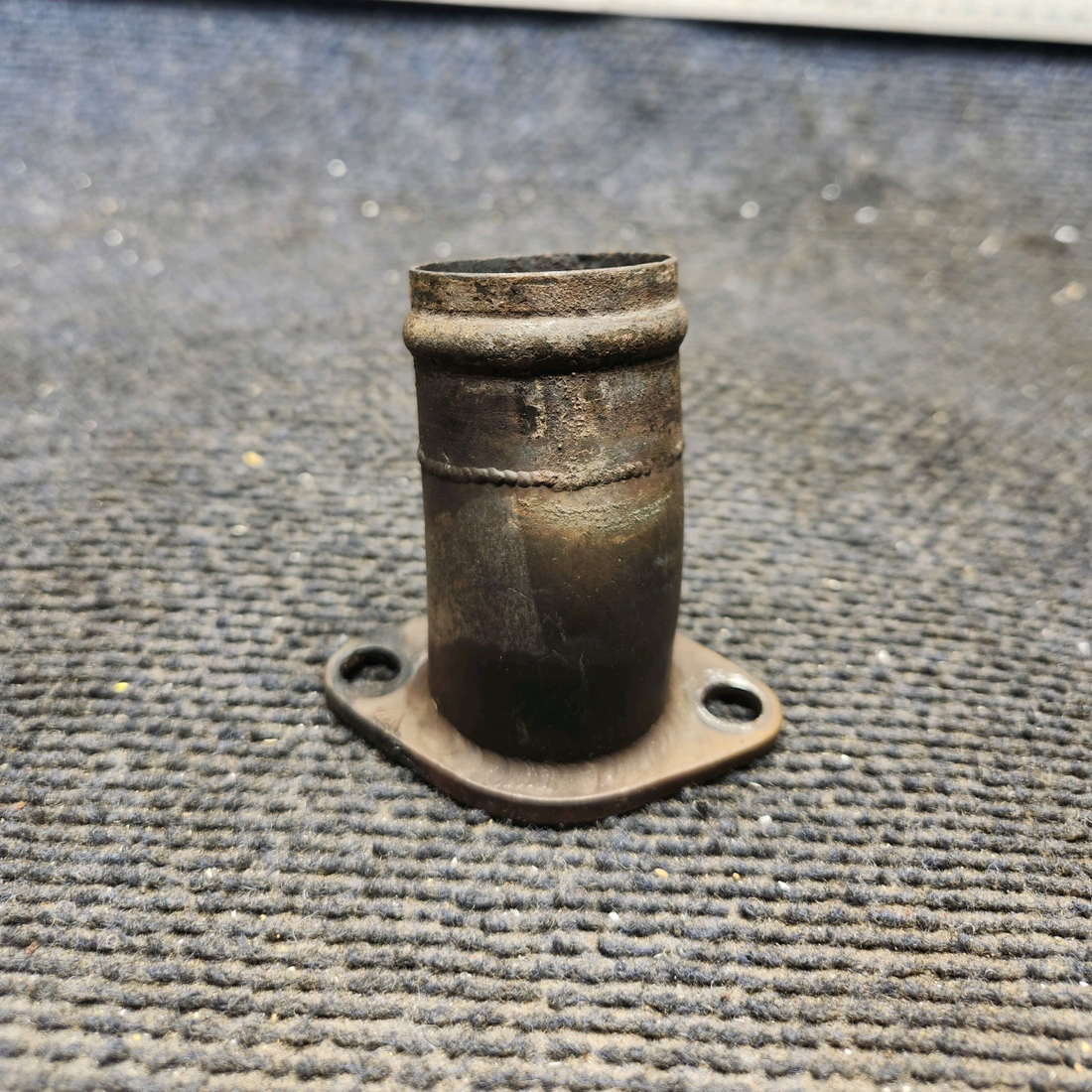 Used aircraft parts for sale, 0450338-69 cessna 150G Exhaust Stack Riser - LH