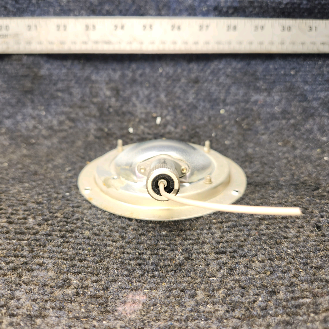 Used aircraft parts for sale, 572-582 Piper PA28-161 Panel Light Assembly (Volts: 14)