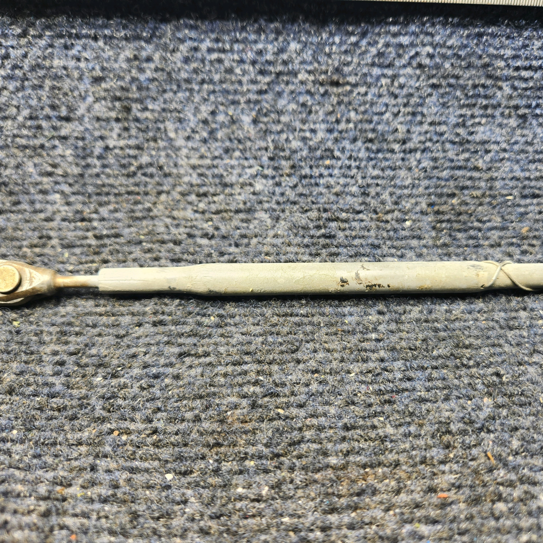 Used aircraft parts for sale, 96-420033-11 BEECHCRAFT 95-55B Cabin Door Latch Tube  w/ Pin