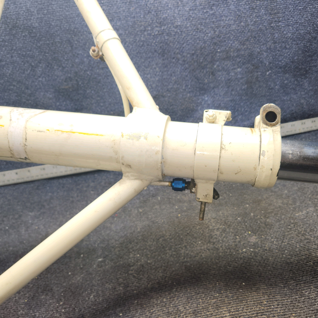 Used aircraft parts for sale, 45-815201-603 Beechcraft F35 Landing Gear Shock Absorber Assy - RH