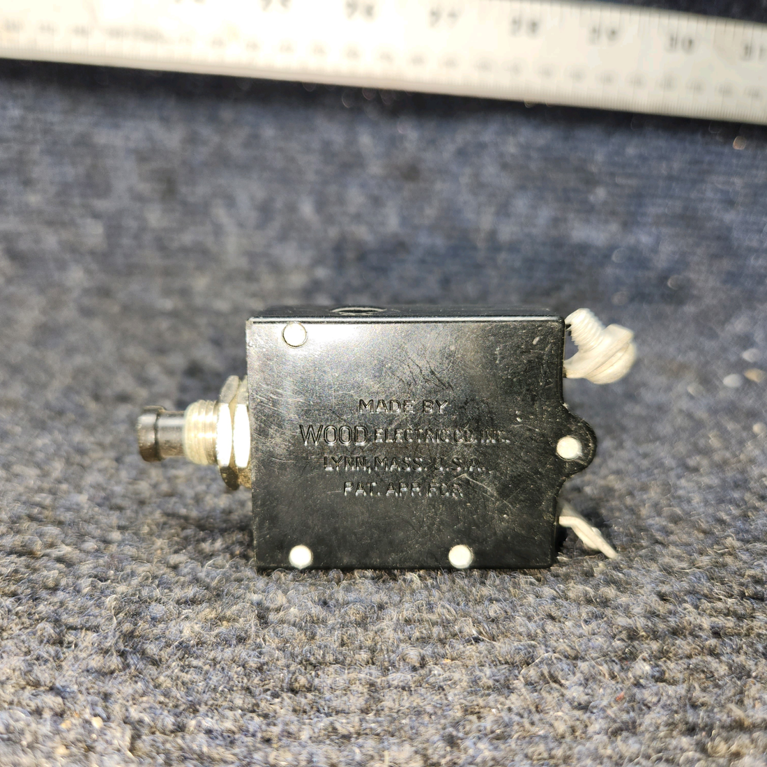 Used aircraft parts for sale, CB‑2305A Wood Electric BEECHCRAFT 95-55B Push-Button Circuit Breaker - Price per each