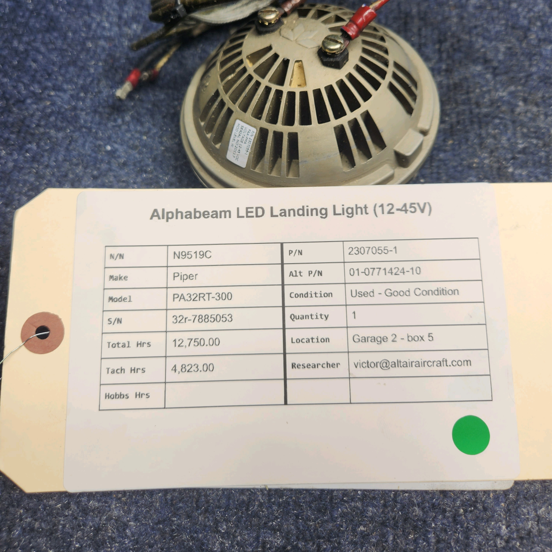 Used aircraft parts for sale, 2307055-1 Alphabeam Piper PA32RT-300 LED LANDING LIGHT (12-45V)