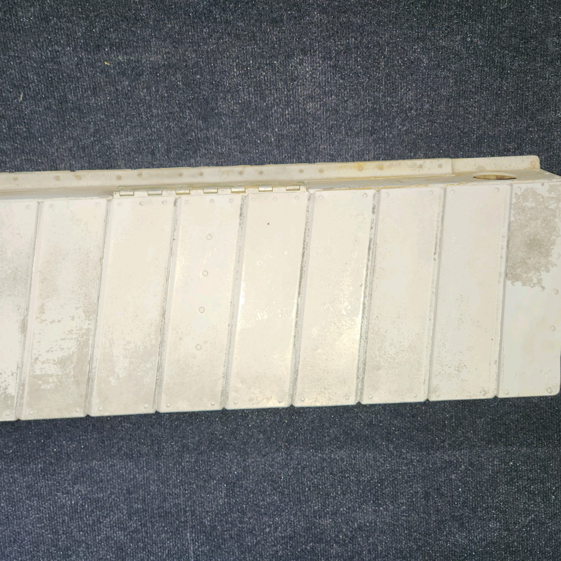 Used aircraft parts for sale, 0523800-1 Cessna 172F Aileron Assembly - RH