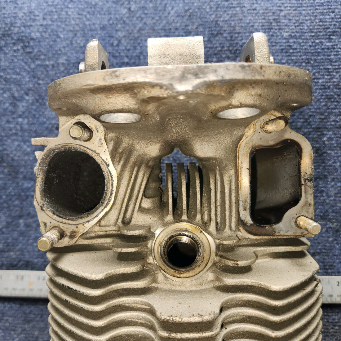Used aircraft parts for sale, SA10200-A1 Superior O-300 Cessna 172 Cylinder with Valves and Springs