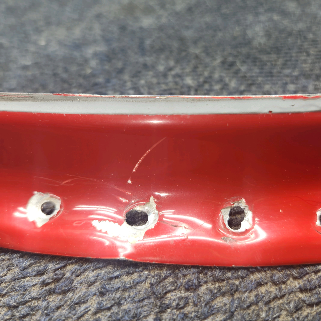 Used aircraft parts for sale, 0411479-50 cessna 150G Lower Outer Windshield Strip