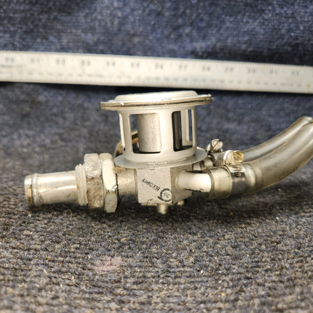 Used aircraft parts for sale, 2H3-19 Airborne Piper PA28-161 Vacuum Regulating Valve Assembly