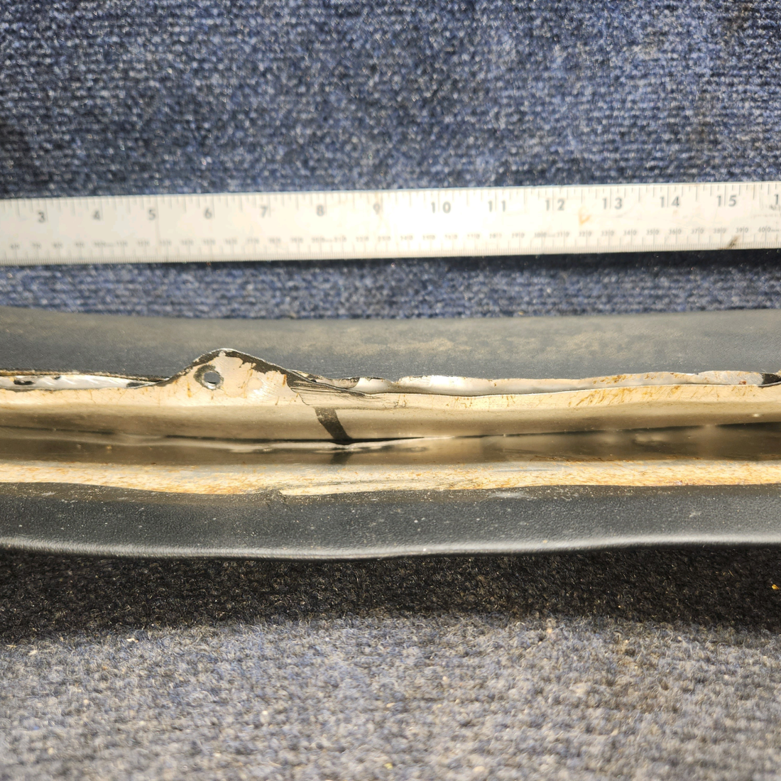 Used aircraft parts for sale, 78109-000 Piper PA32RT-300 Glareshield Assembly