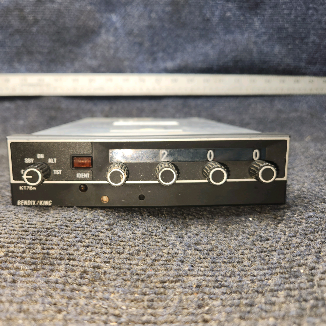 Used aircraft parts for sale, 066-1034-00 Bendix King KT-76 Cessna 182G Transponder With Tray