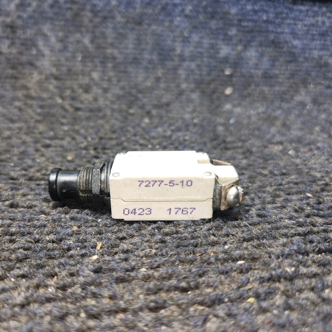Used aircraft parts for sale, 7277-5-10 Klixon 7277 Cessna 172E Circuit Breaker 10 AMP Price Per Each