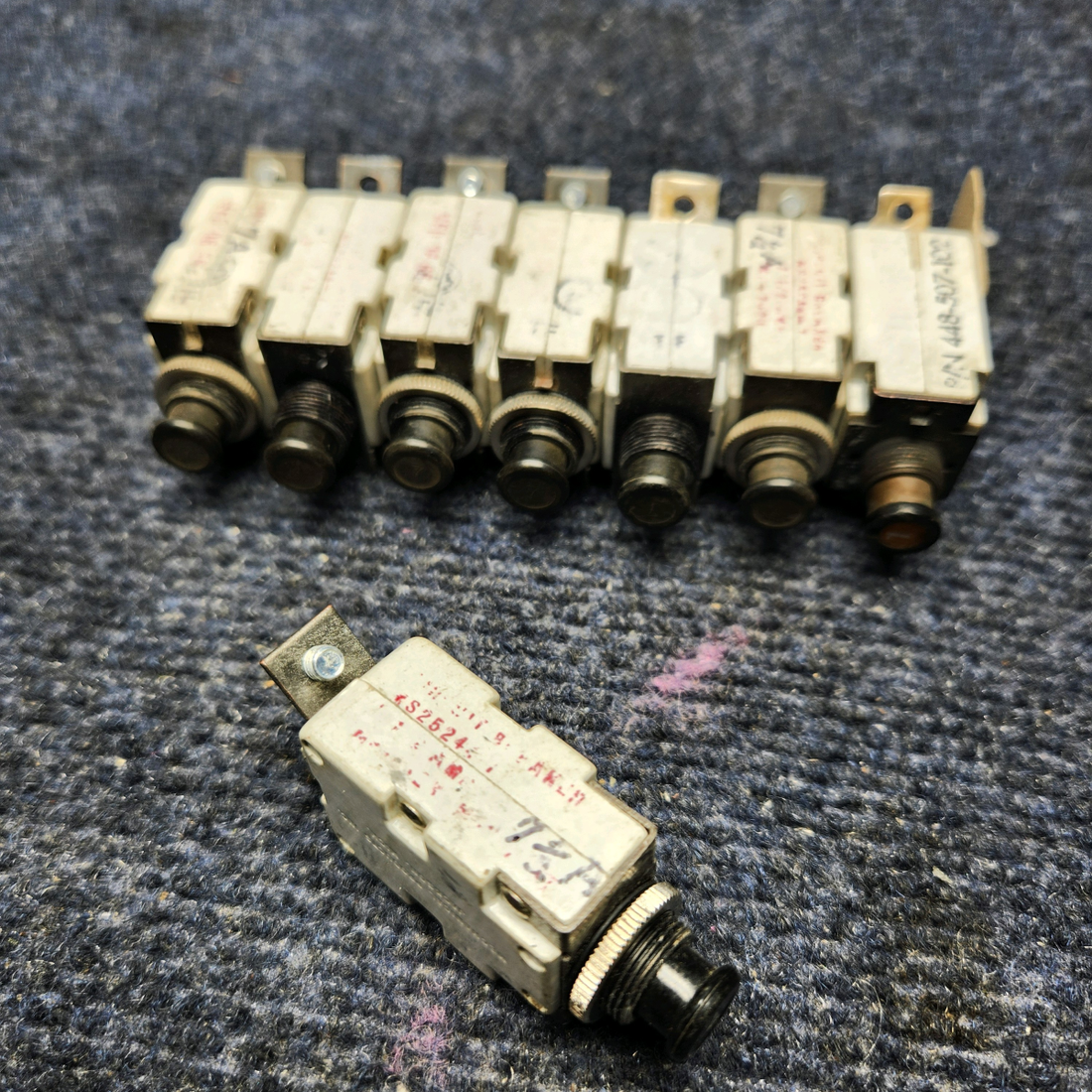 Used aircraft parts for sale, MS25244-7 Mechanical Products CIRCUIT BREAKER 7 AMP - PRICE PER EACH