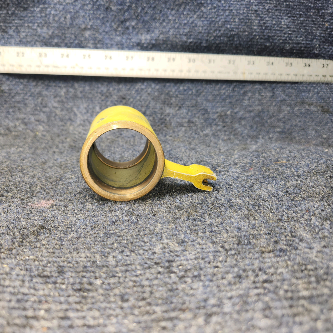 Used aircraft parts for sale, 20998-000 PIPER PA-24-250 Control Wheel Shaft Rear Bearing Assembly