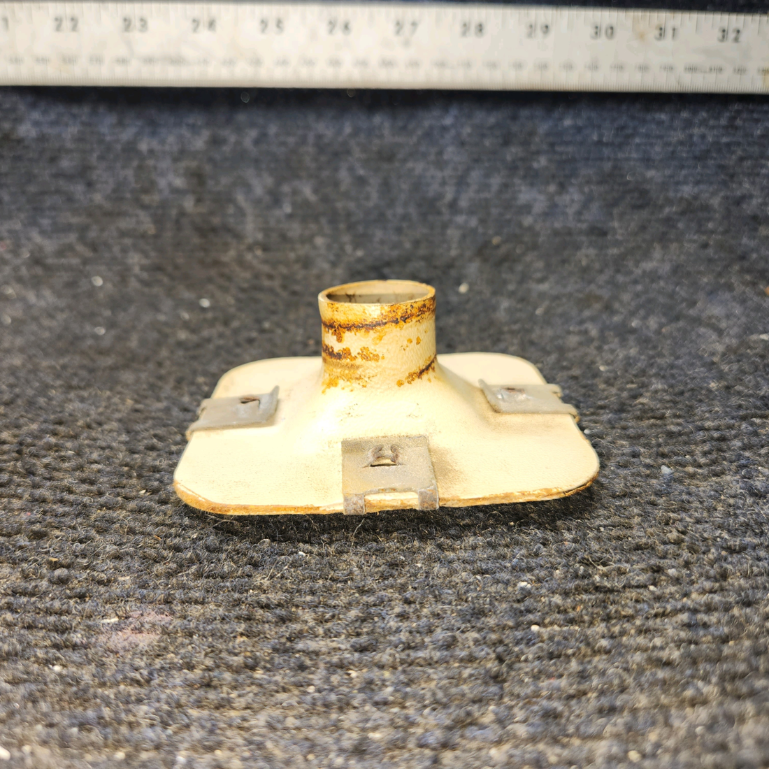 Used aircraft parts for sale, 0700327-1 Cessna 172F Cessna Vent Adapter (Adapter Only)