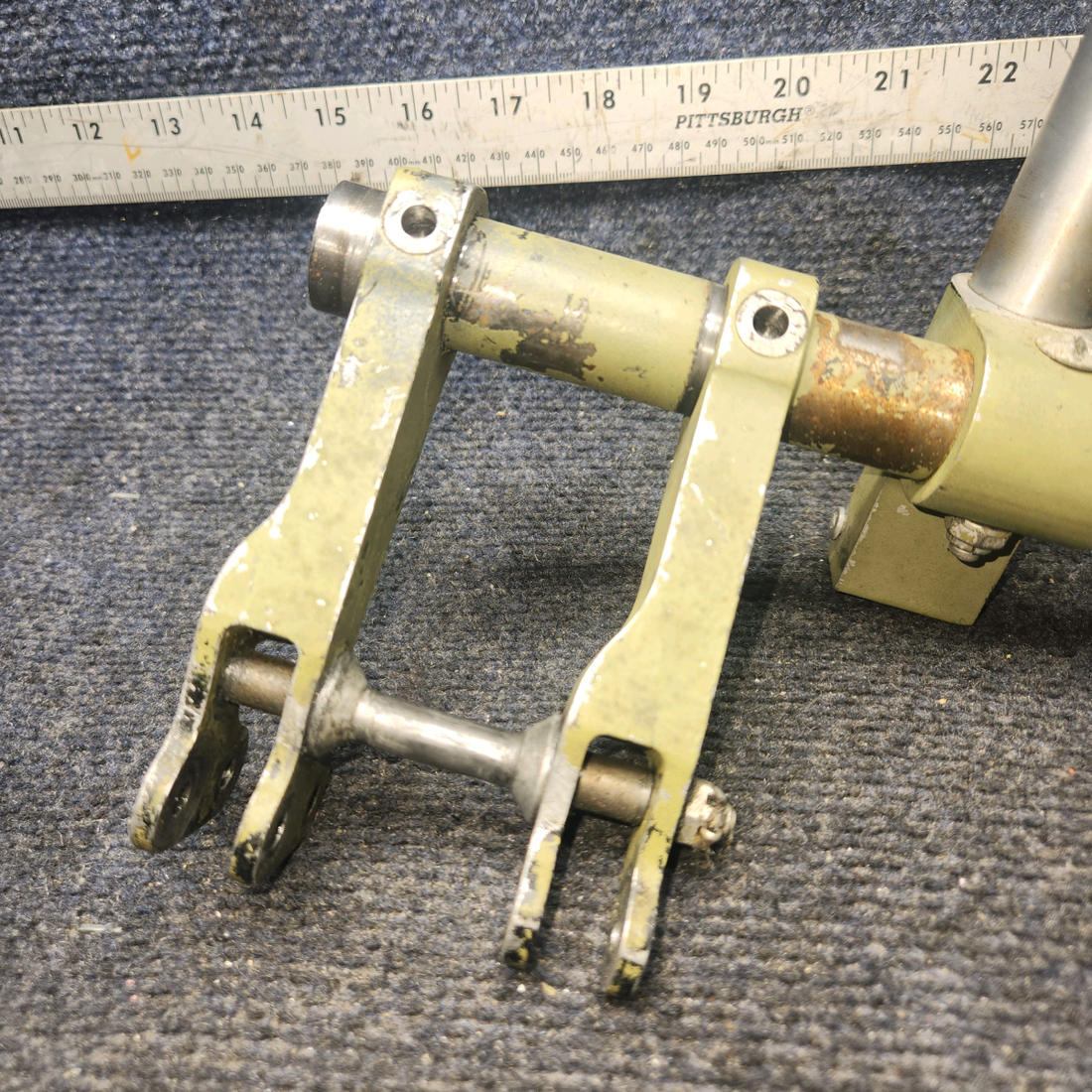 Used aircraft parts for sale, 21036-000 PIPER PA-24-250 Gear Retraction Lever Assy