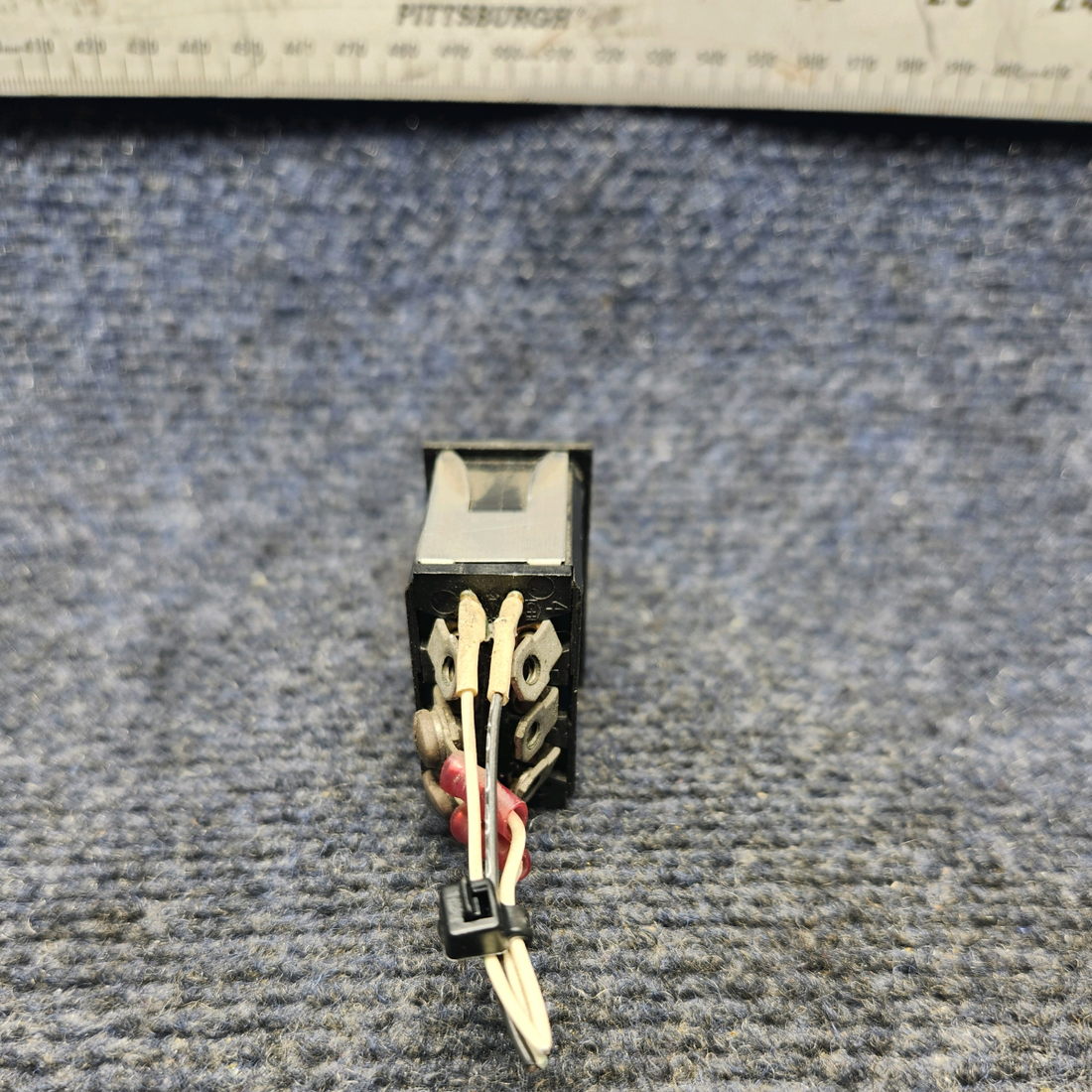 Used aircraft parts for sale, 688-296 PIPER PA28-161 Warrior III ALTR ROCKER SWITCH