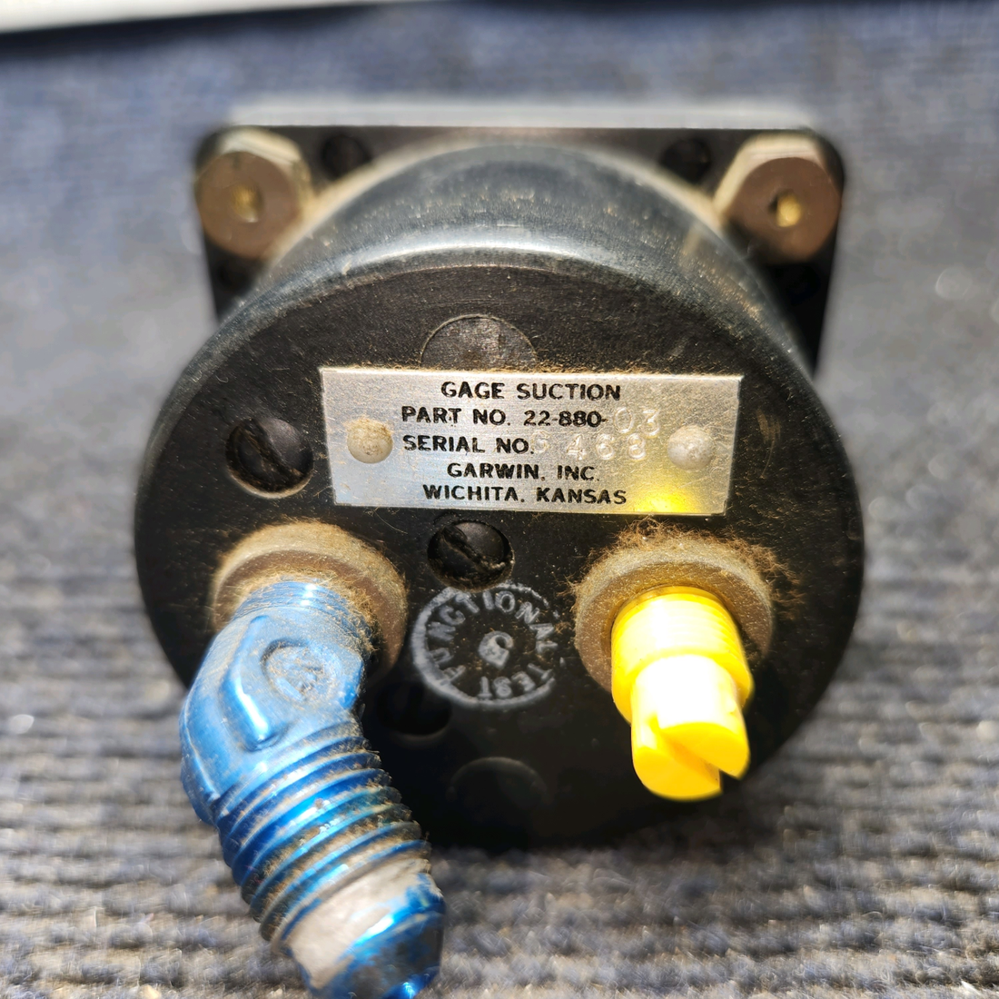 Used aircraft parts for sale, 22-880-03 Garwin Beechcraft 35-33 Suction Indicator