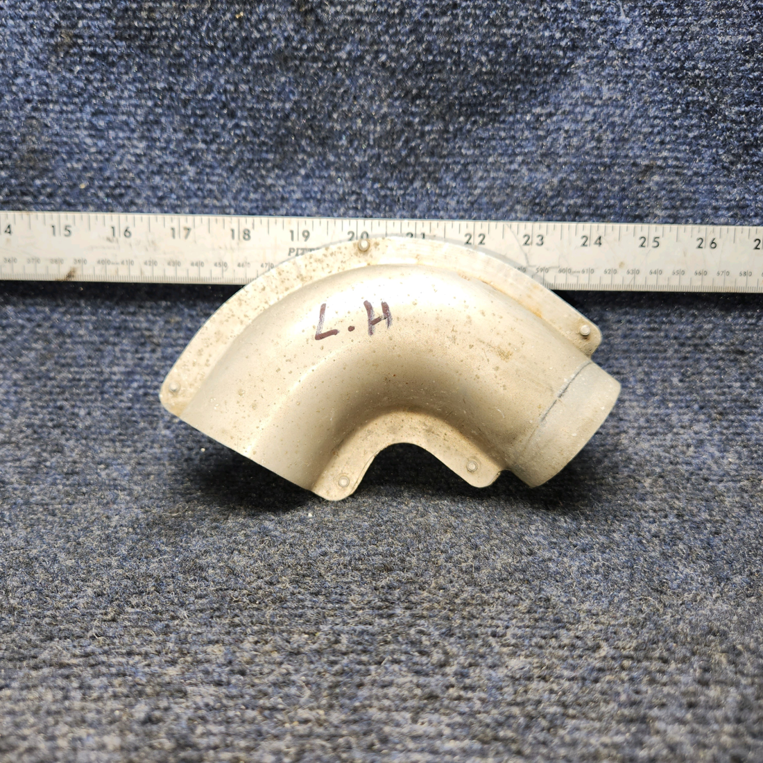 Used aircraft parts for sale, 0413233 CESSNA 172K ELBOW ASSEMBLY CABIN AIR VENT - LH