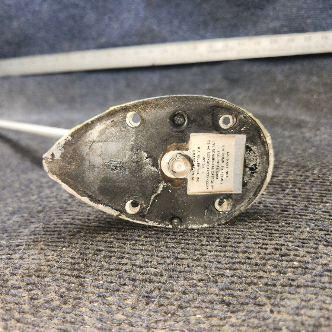 Used aircraft parts for sale, AV-10 RA Miller piper PA-28-181 VHF Communication Antenna