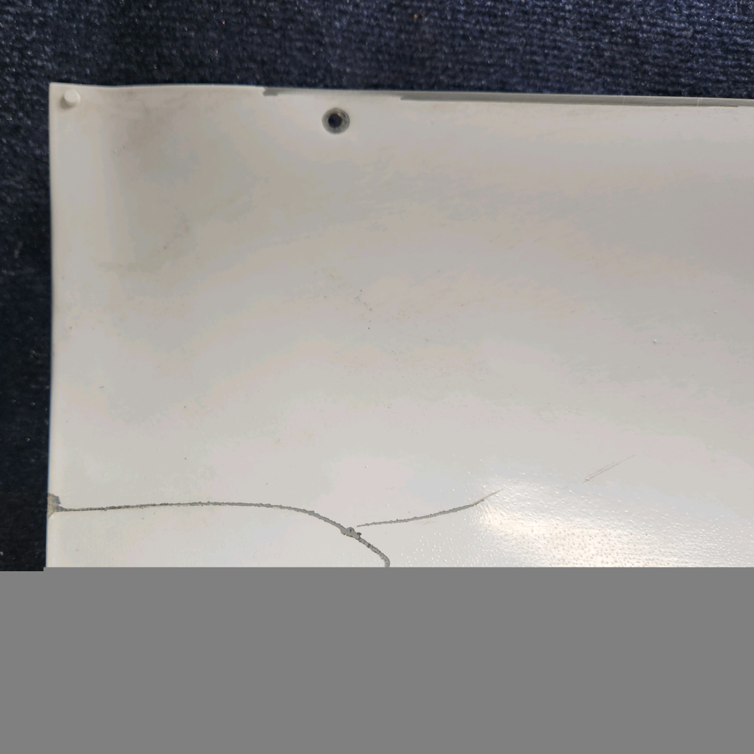 Used aircraft parts for sale, 0523565-29 cessna 150G Wing Tip Assembly – LH – Worn Paint, See Photos