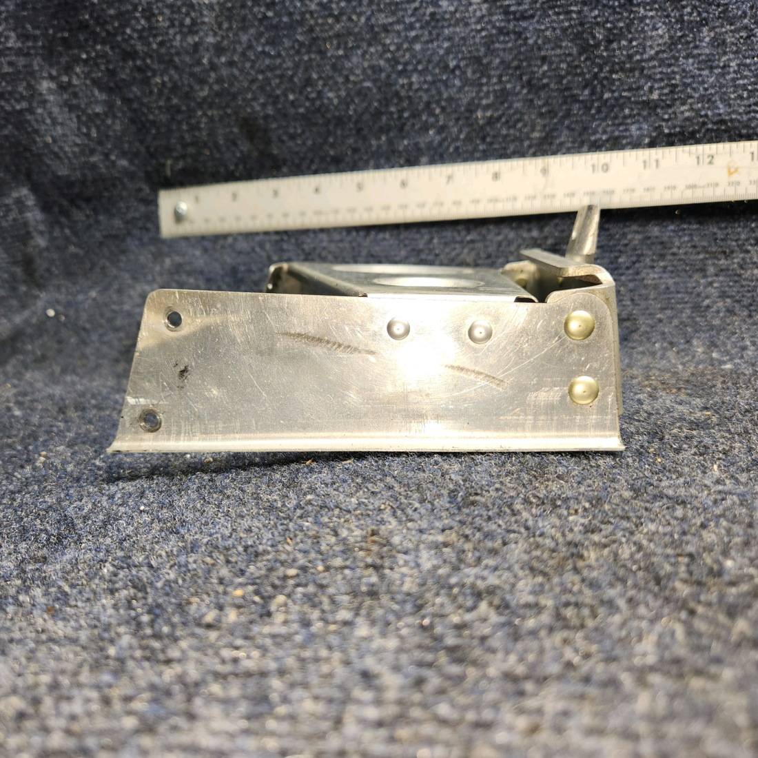 Used aircraft parts for sale, 67206-000 Piper PA28-140 Engine Controls Support Assembly