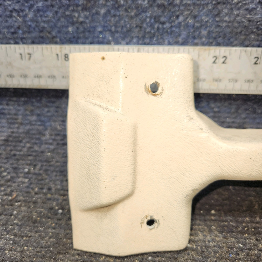 Used aircraft parts for sale, 67556-004 piper PA-28-181 White Windshield Trim