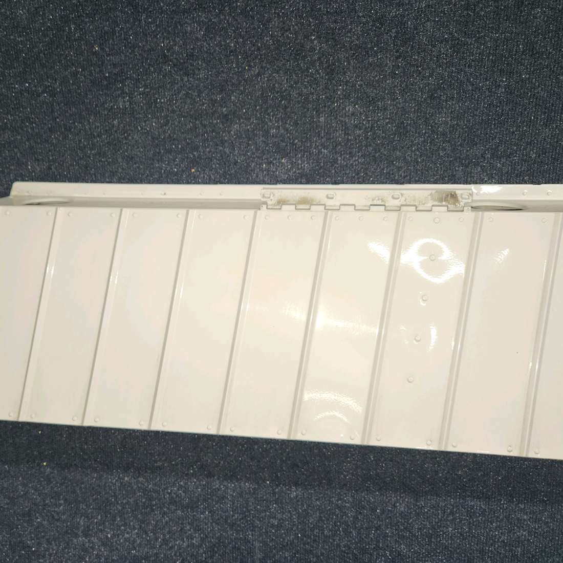 Used aircraft parts for sale, 0523800 Cessna 172E Aileron Assembly RH