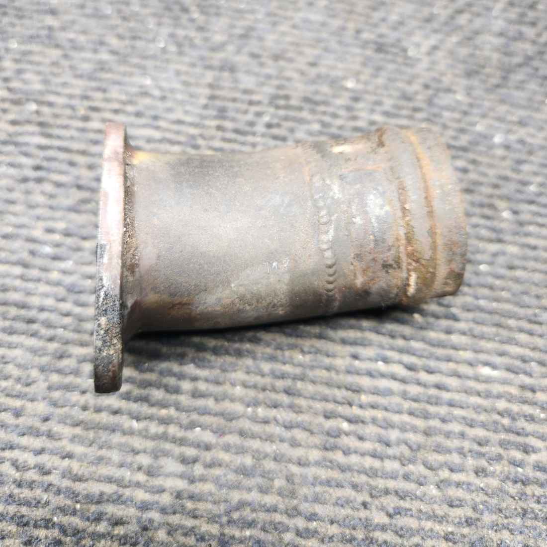 Used aircraft parts for sale, 0450338-69 cessna 150G Exhaust Stack Riser - LH