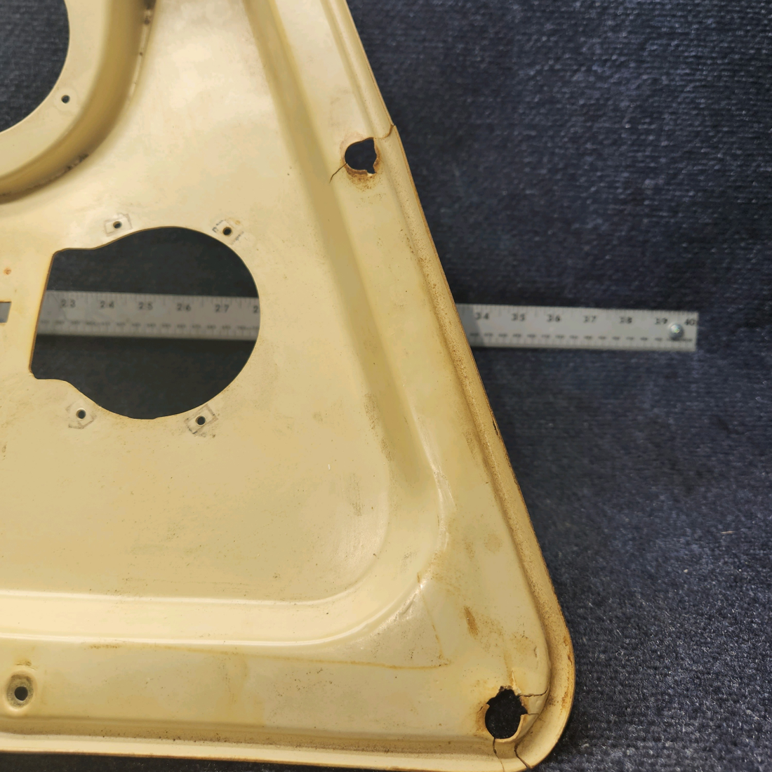 Used aircraft parts for sale, 63428-09 Piper PA28-140 Panel Light Cabin  Assy