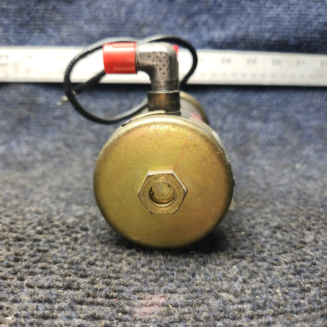 Used aircraft parts for sale, 480-500 Bendix Electronic Fuel Pump 24 V