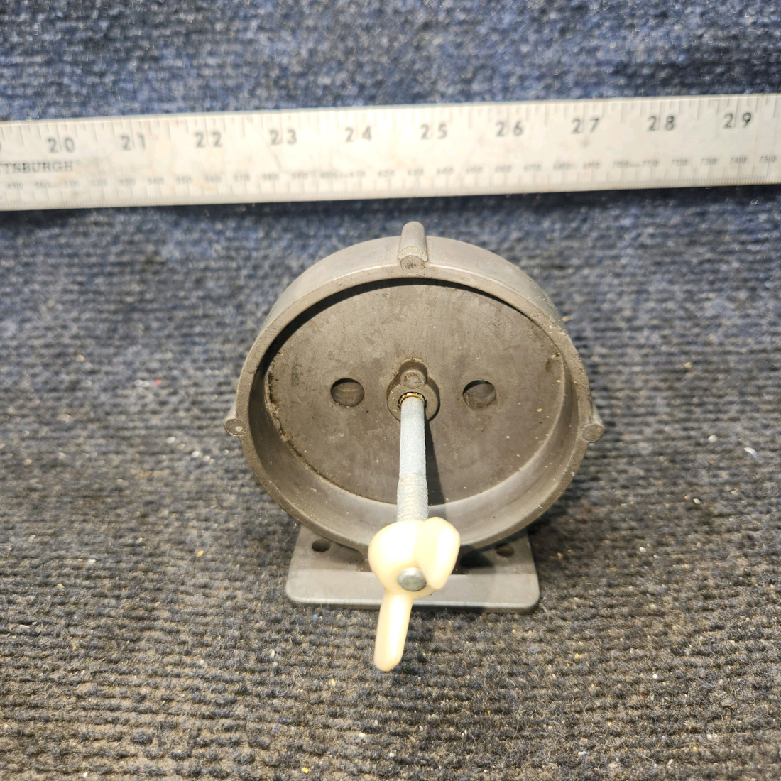 Used aircraft parts for sale, C29450I-0102 Cessna 172F Vacuum Filter Bracket Assembly