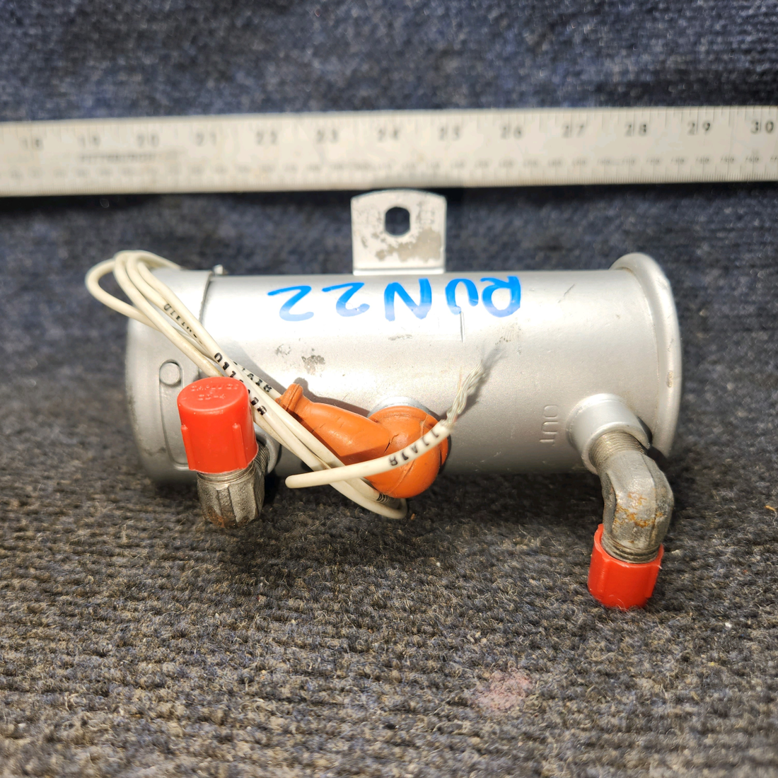Used aircraft parts for sale, 480-500 Bendix Electronic Fuel Pump 24V